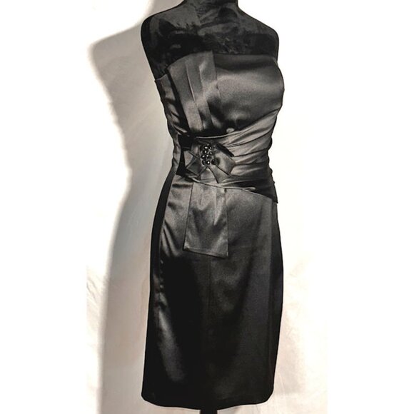 Signature by Sangria Dresses & Skirts - Little Black Dress by Signature by Sangria, Black Satin Strapless Dress, Size 10